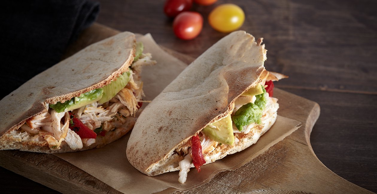 Tacos Γαλοπούλας με Αβοκάντο και Μοσχολέμονο